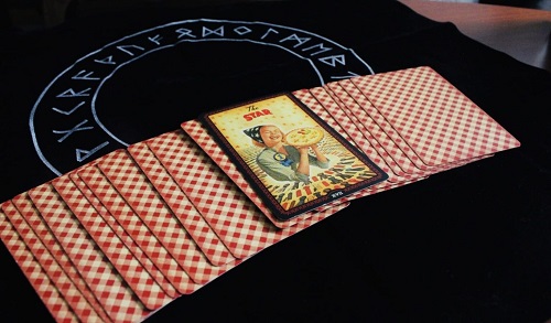 復縁占い　富山　アトラス　倉本恵茉先生